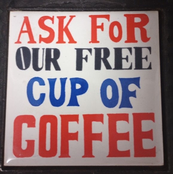 Vintage 70s Kitschy Kitchen Ceramic & Cast Iron Trivets Set of 3 - Picture 3 of 6